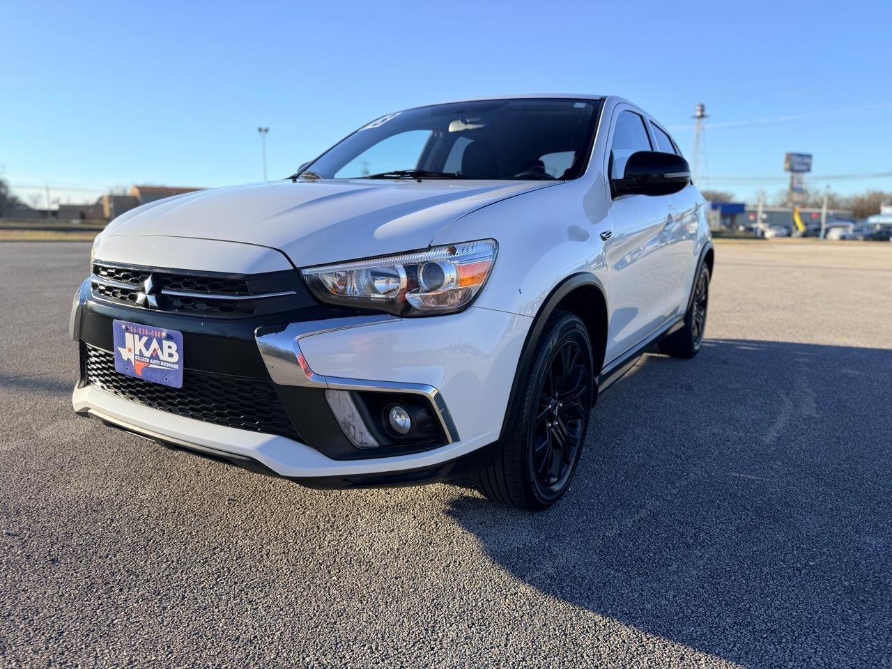 Mitsubishi Outlander Sport  2018
