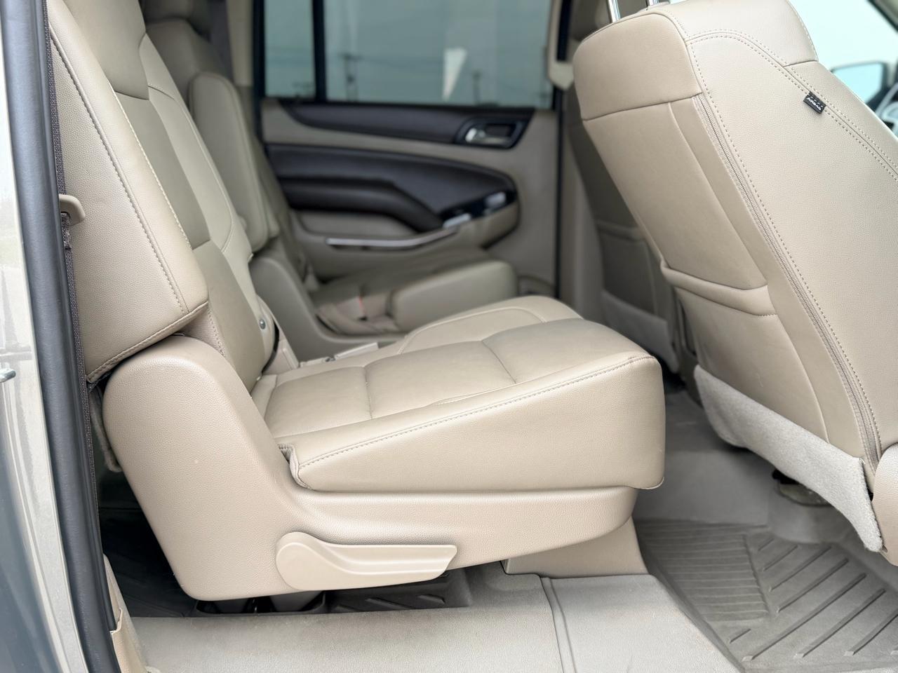 Chevrolet Suburban  2019