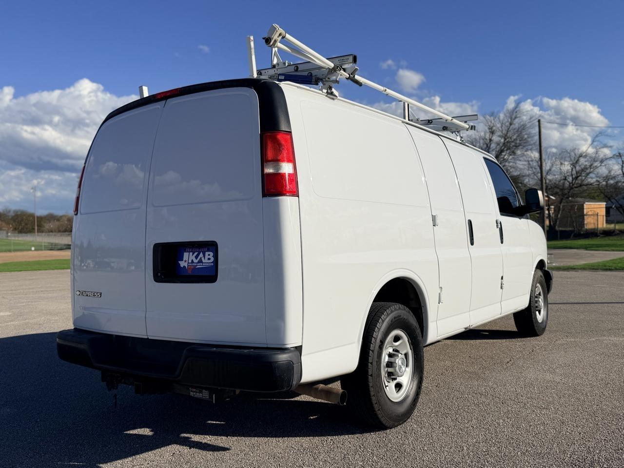 Chevrolet Express  2017