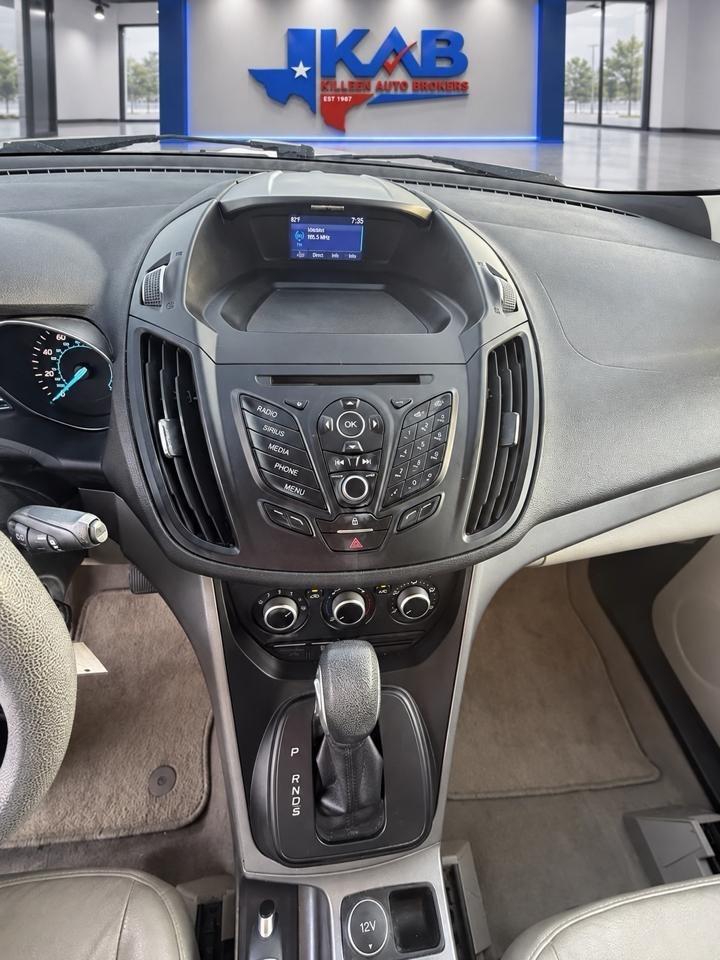 Ford Escape  2014