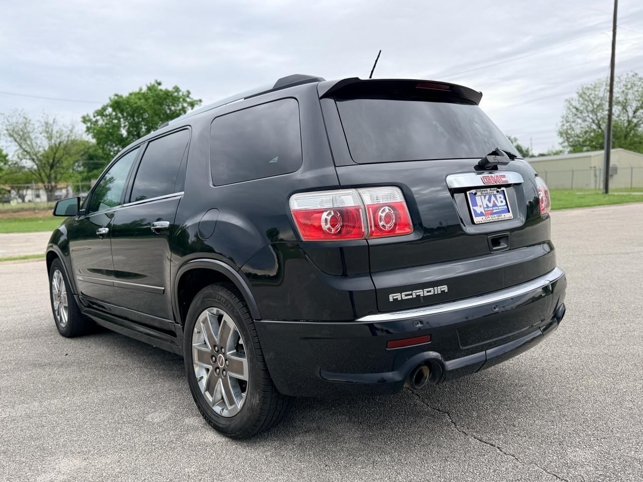 GMC Acadia  2012