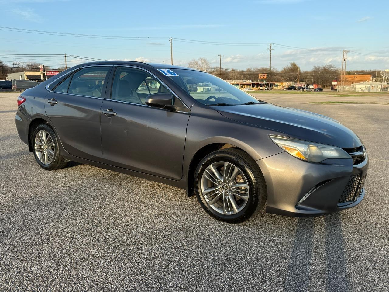 Toyota Camry  2016