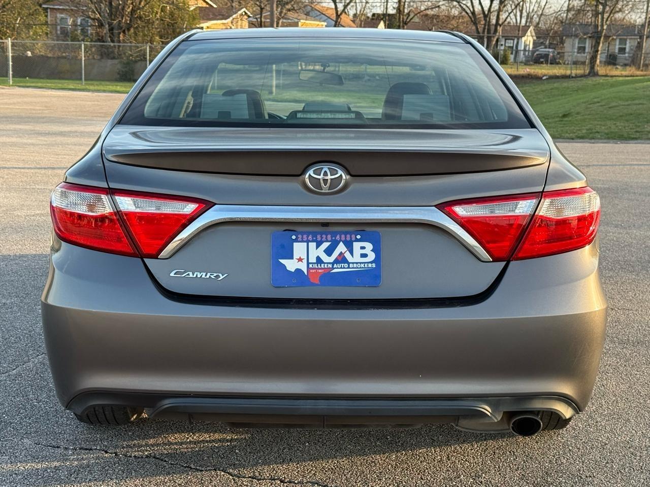 Toyota Camry  2016