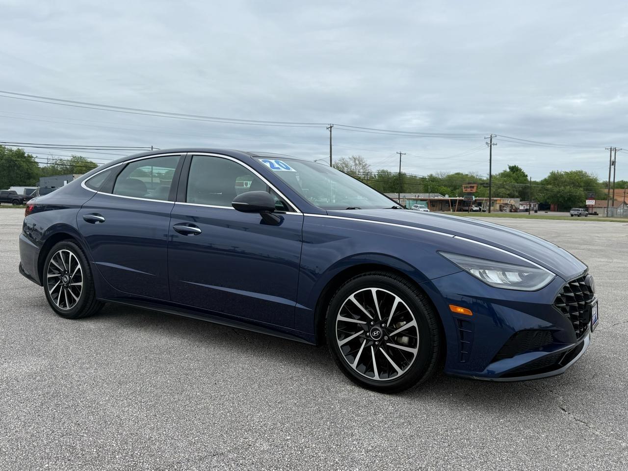 Hyundai Sonata  2020