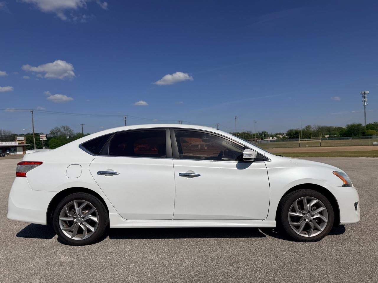 Nissan Sentra  2015