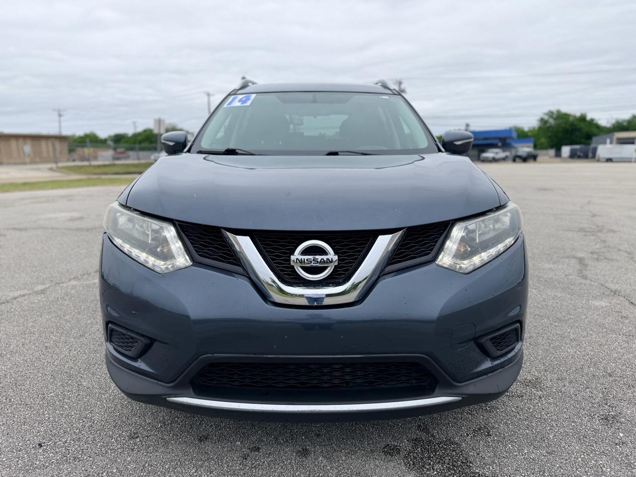 Nissan Rogue  2014