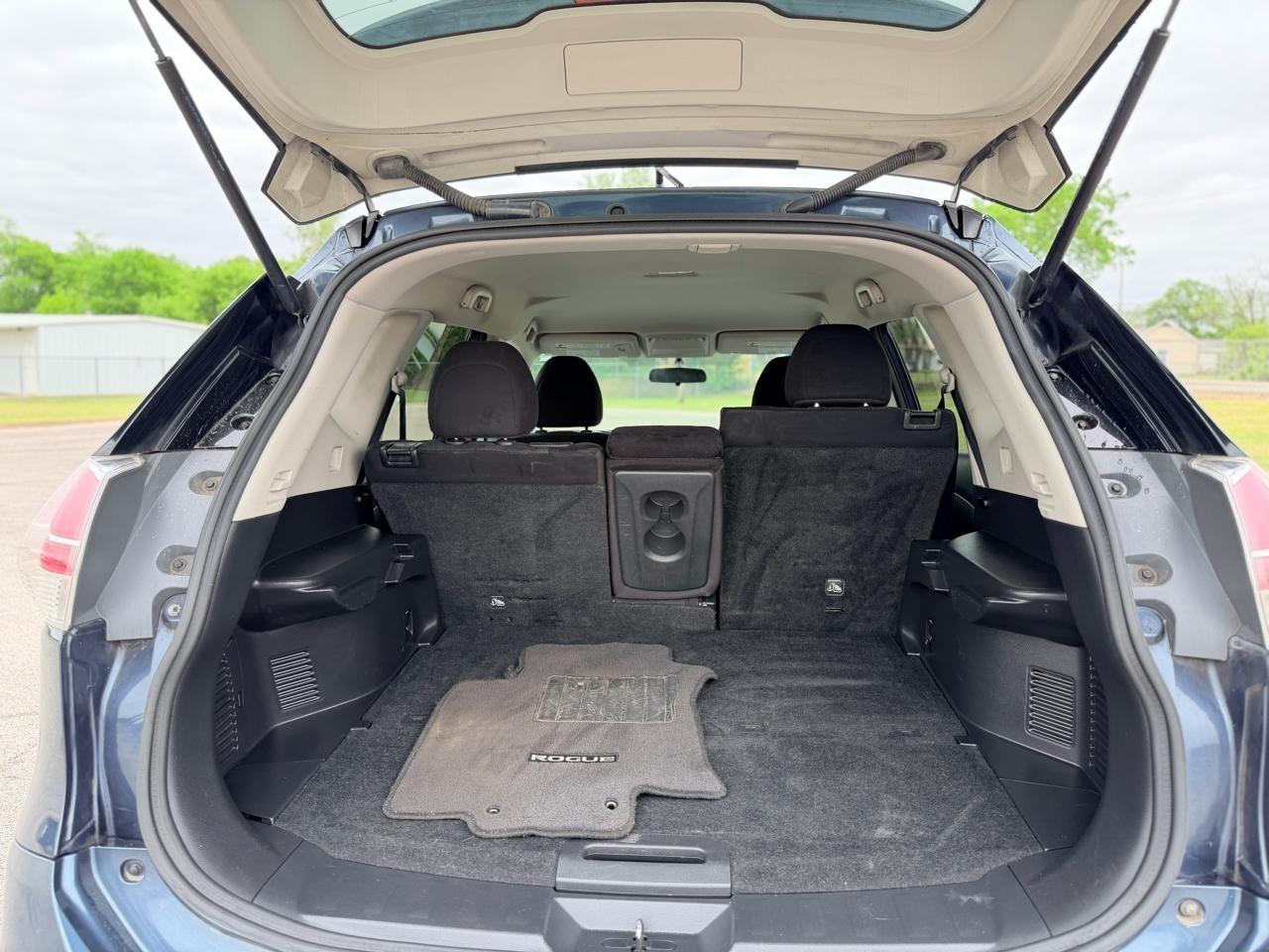 Nissan Rogue  2014