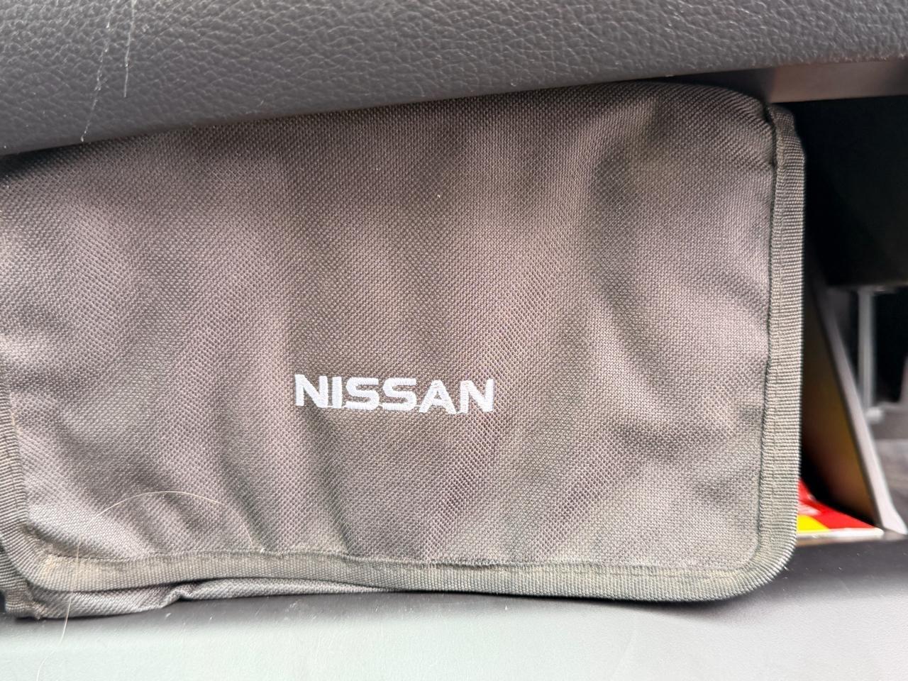 Nissan Rogue  2014