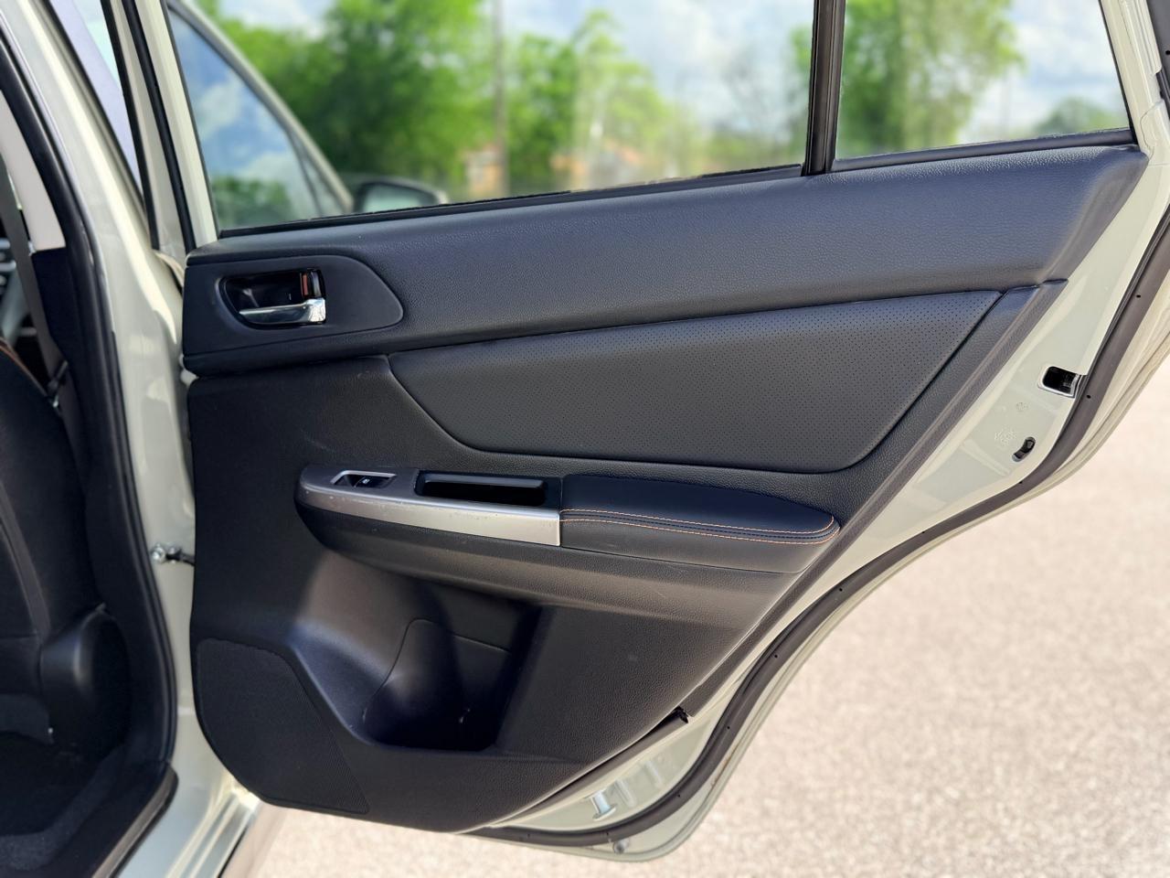 Subaru Crosstrek  2017