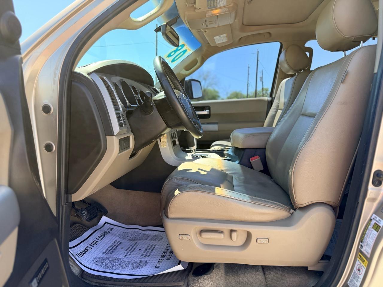 Toyota Sequoia  2008