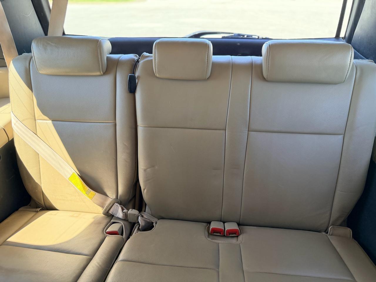 Toyota Sequoia  2008