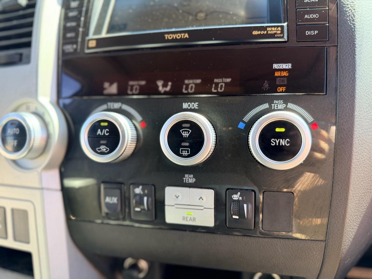 Toyota Sequoia  2008