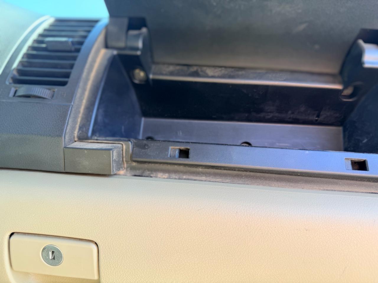 Toyota Sequoia  2008