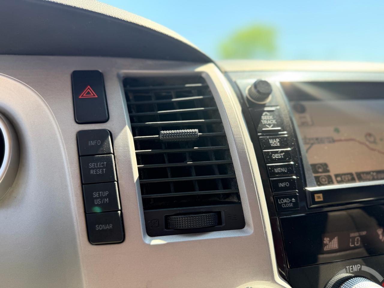 Toyota Sequoia  2008