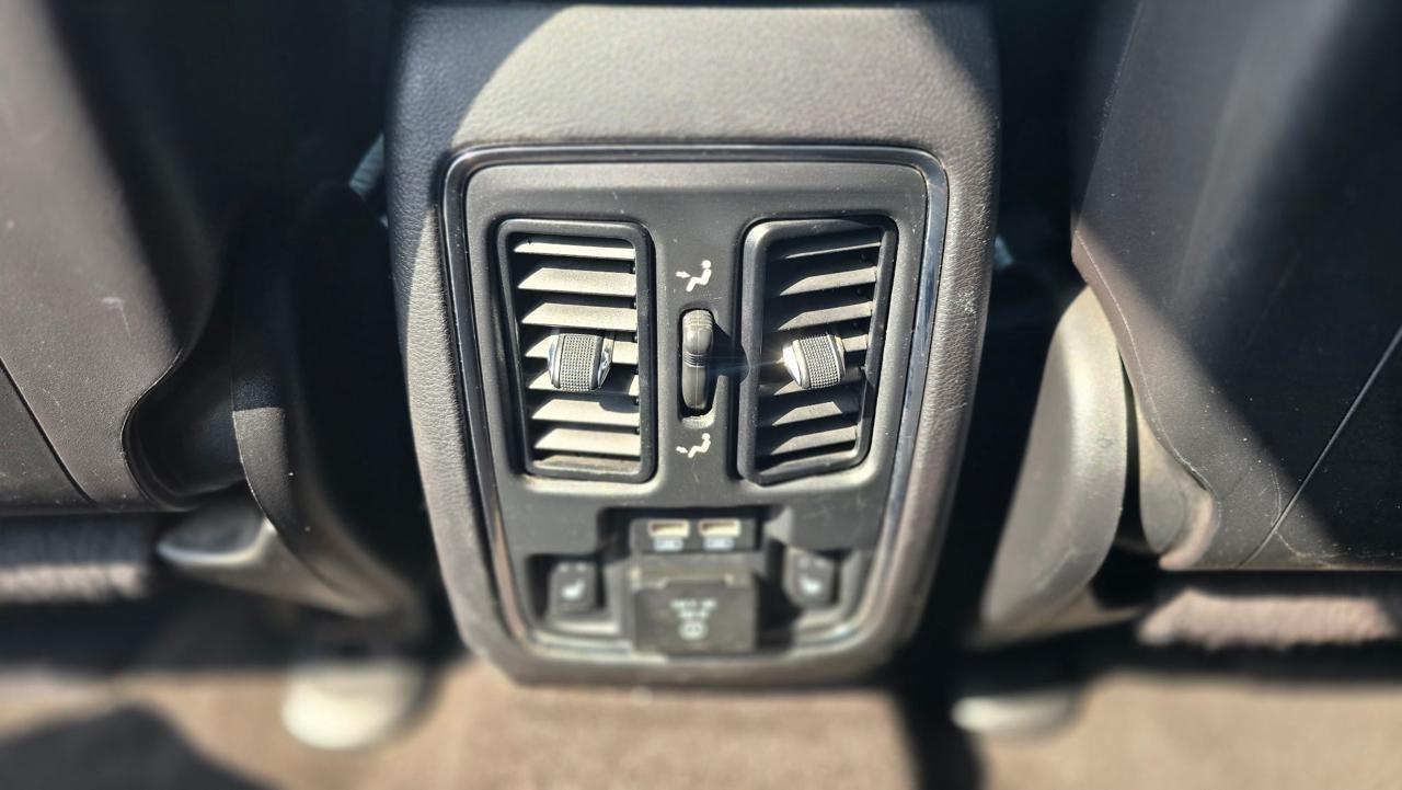 Jeep Grand Cherokee  2015