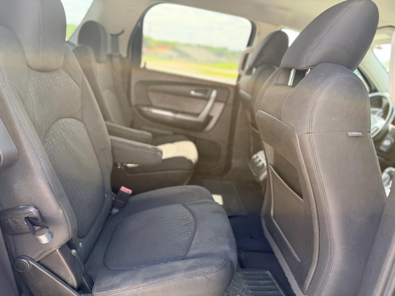 GMC Acadia  2010