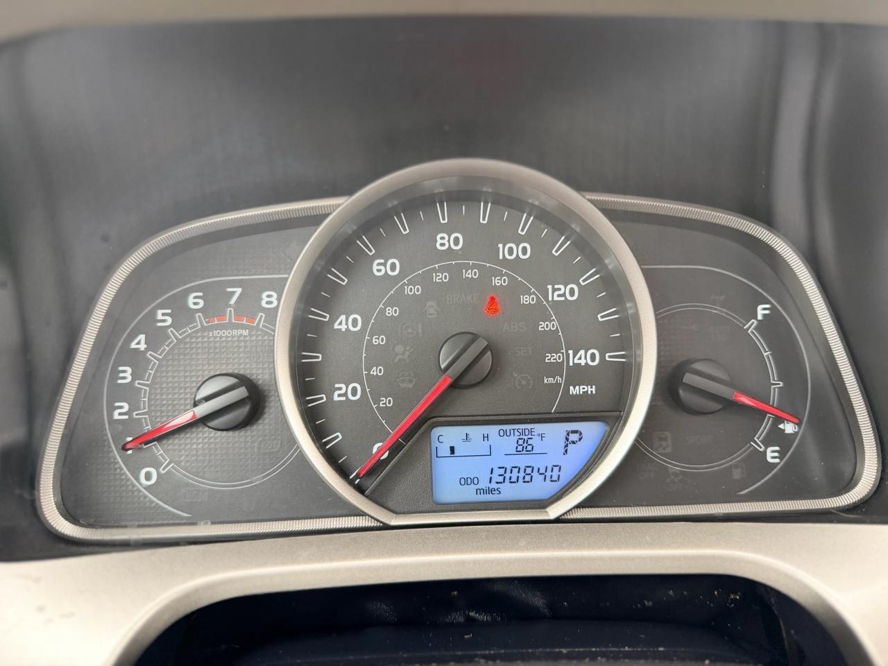 Toyota RAV4  2015