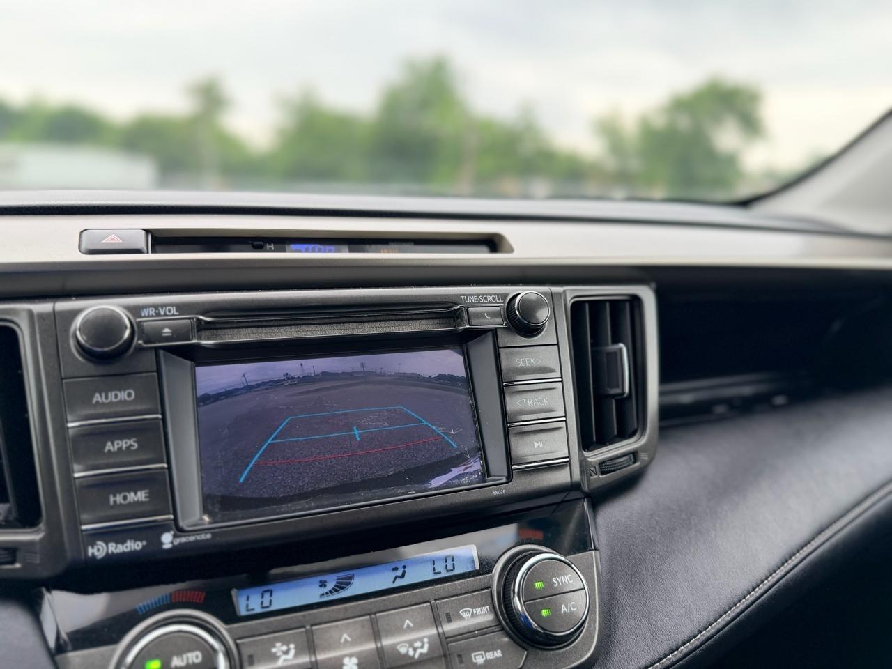 Toyota RAV4  2015