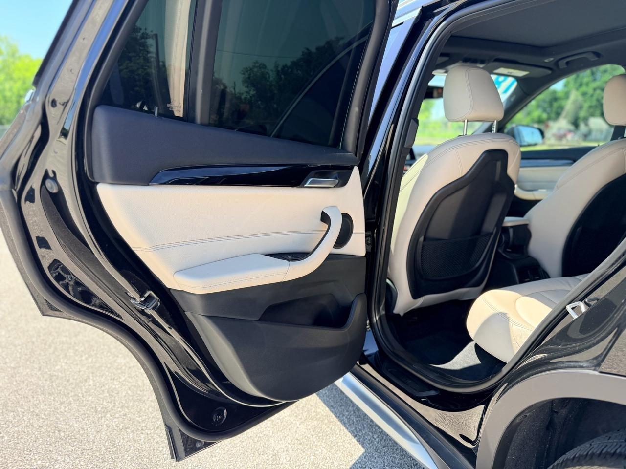 BMW X1  2018