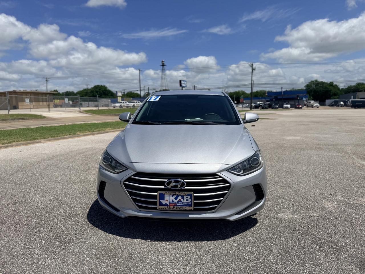 Hyundai Elantra  2017