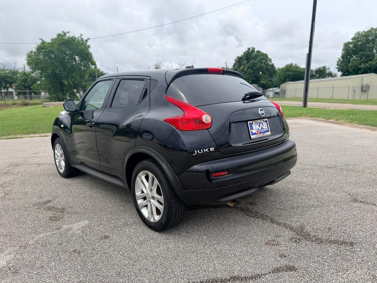 Nissan Juke  2012