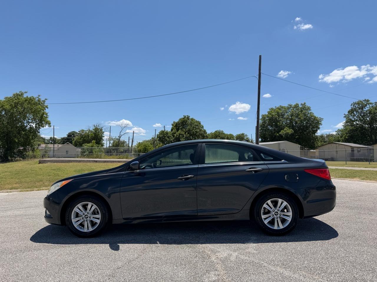 Hyundai Sonata  2013