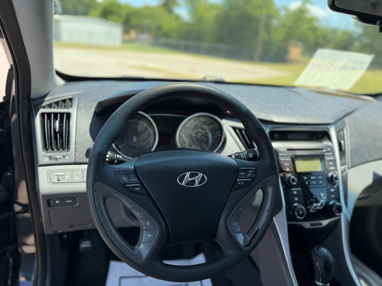 Hyundai Sonata  2013