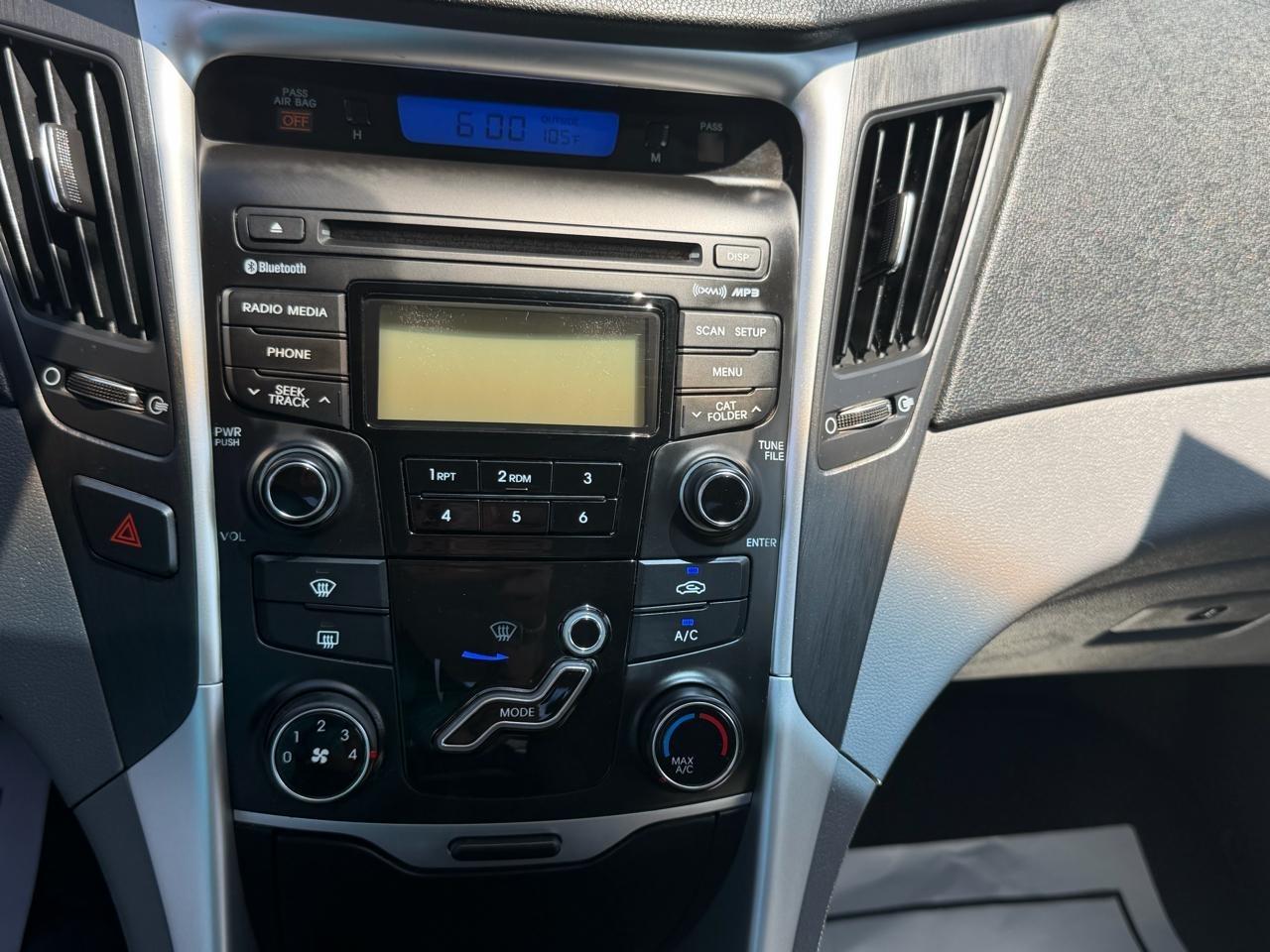 Hyundai Sonata  2013