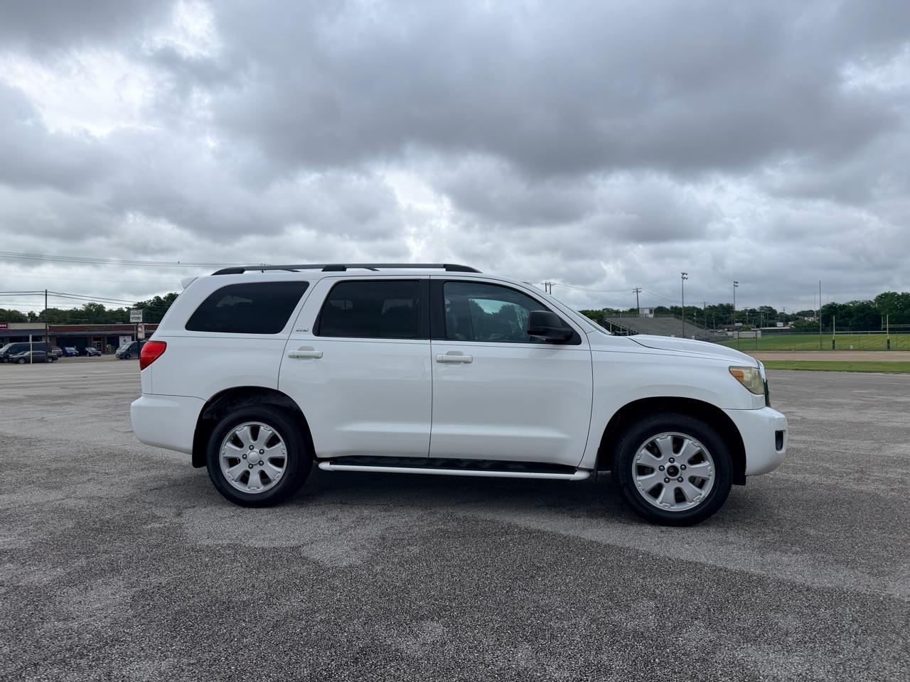 Toyota Sequoia  2008