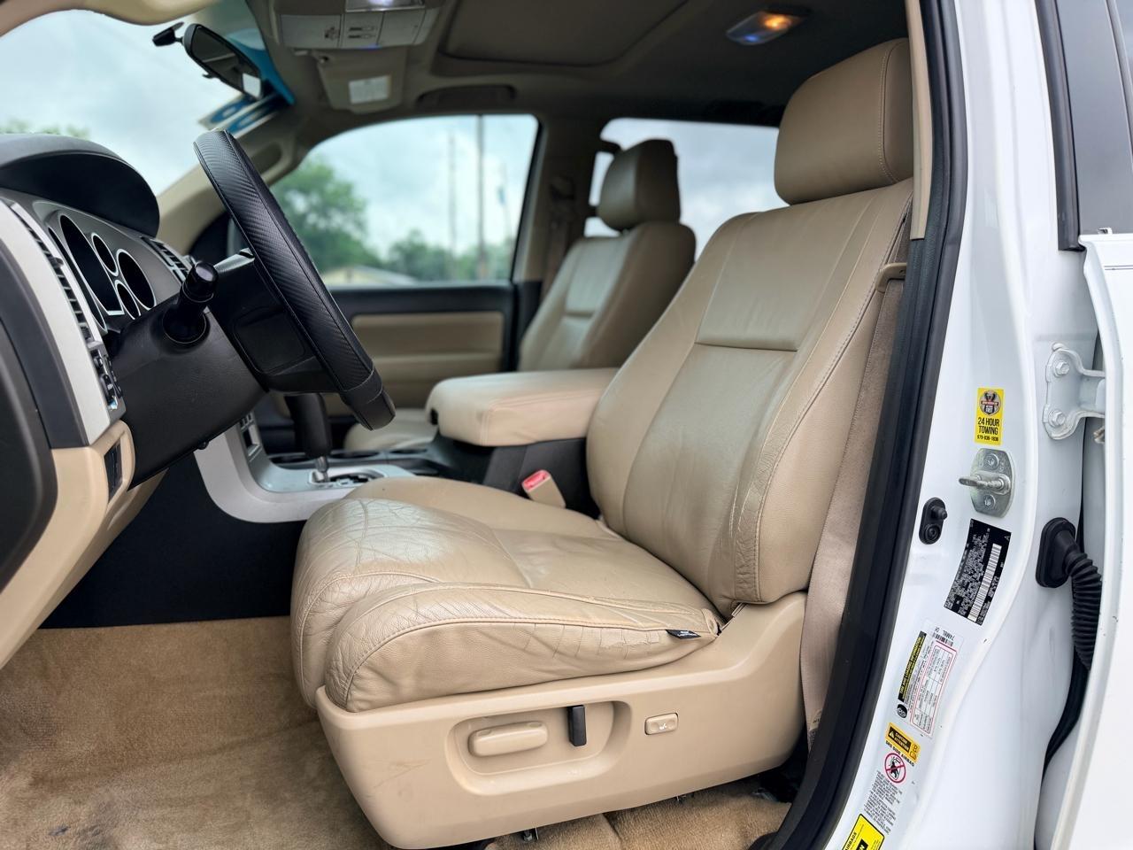 Toyota Sequoia  2008