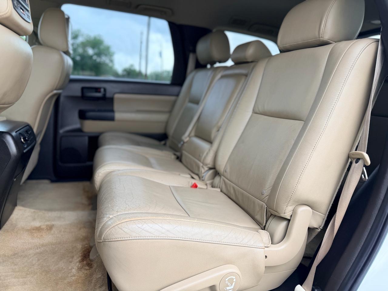 Toyota Sequoia  2008