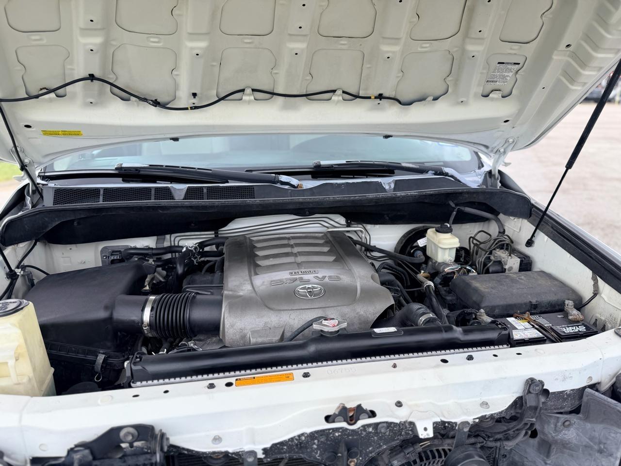 Toyota Sequoia  2008