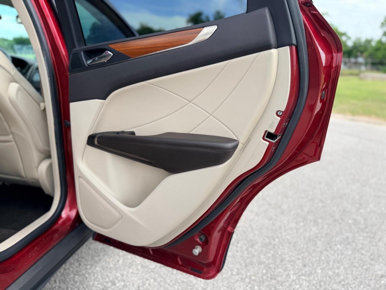Lincoln MKC  2018