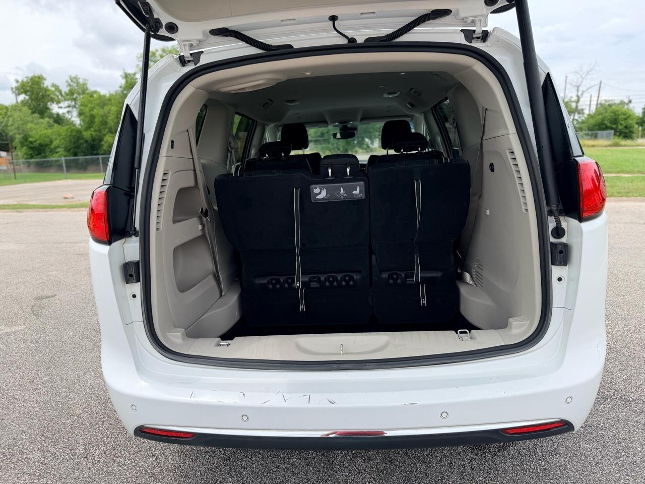 Chrysler Pacifica  2020