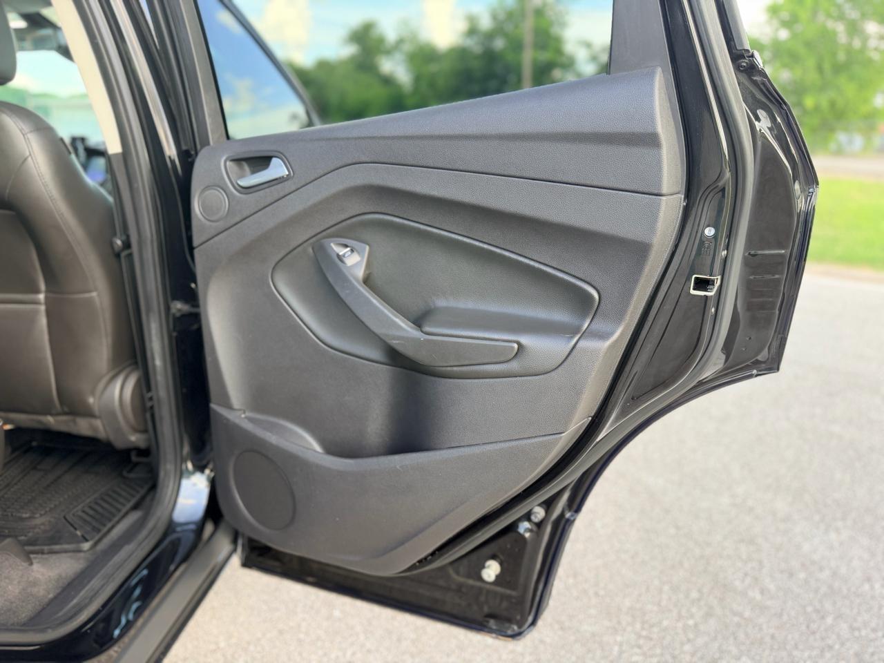 Ford Escape  2013