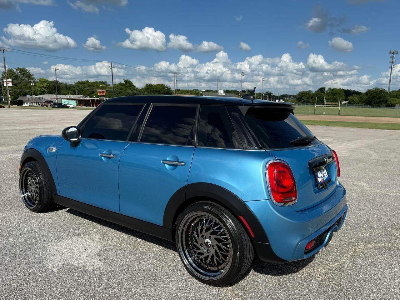 MINI Cooper  2015