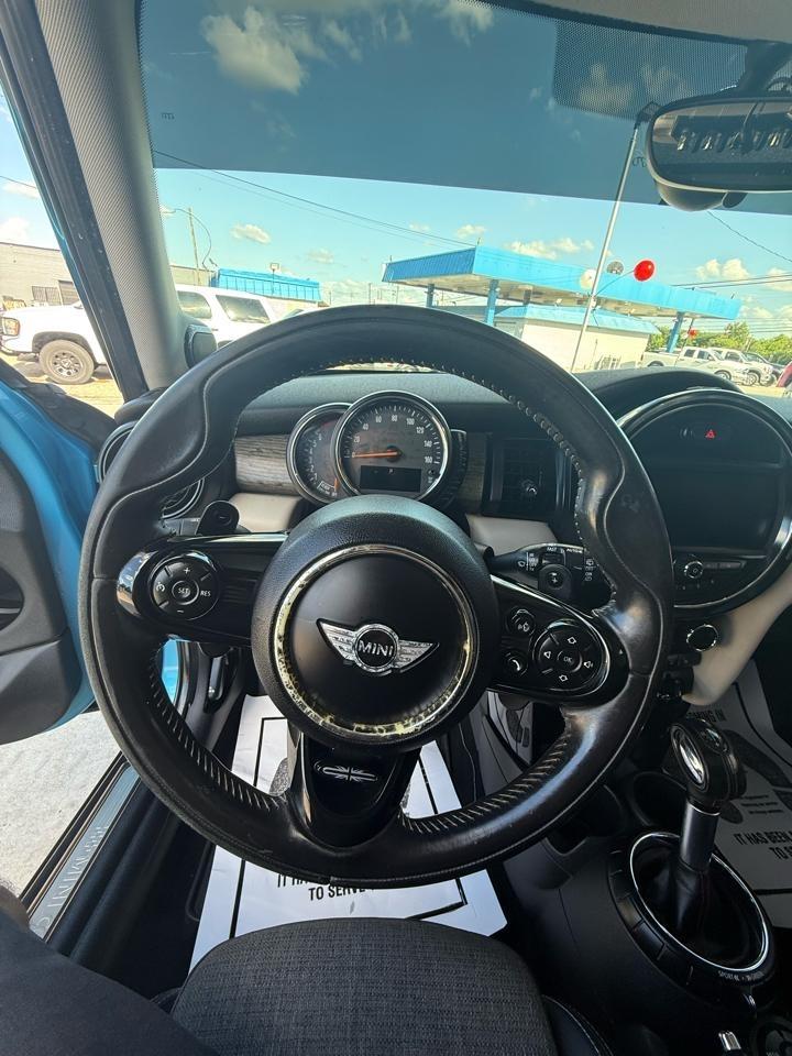 MINI Cooper  2015