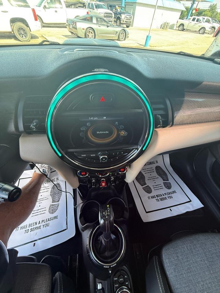 MINI Cooper  2015