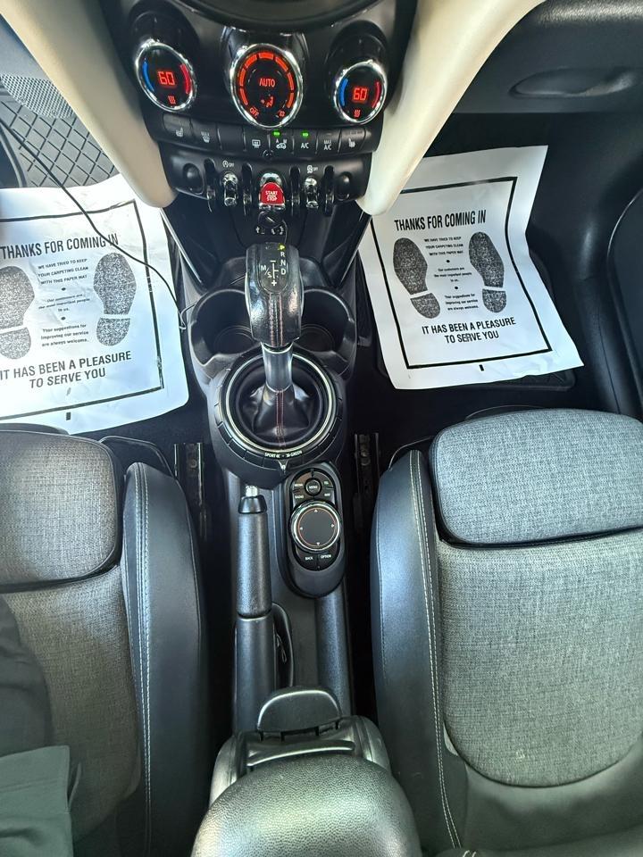 MINI Cooper  2015