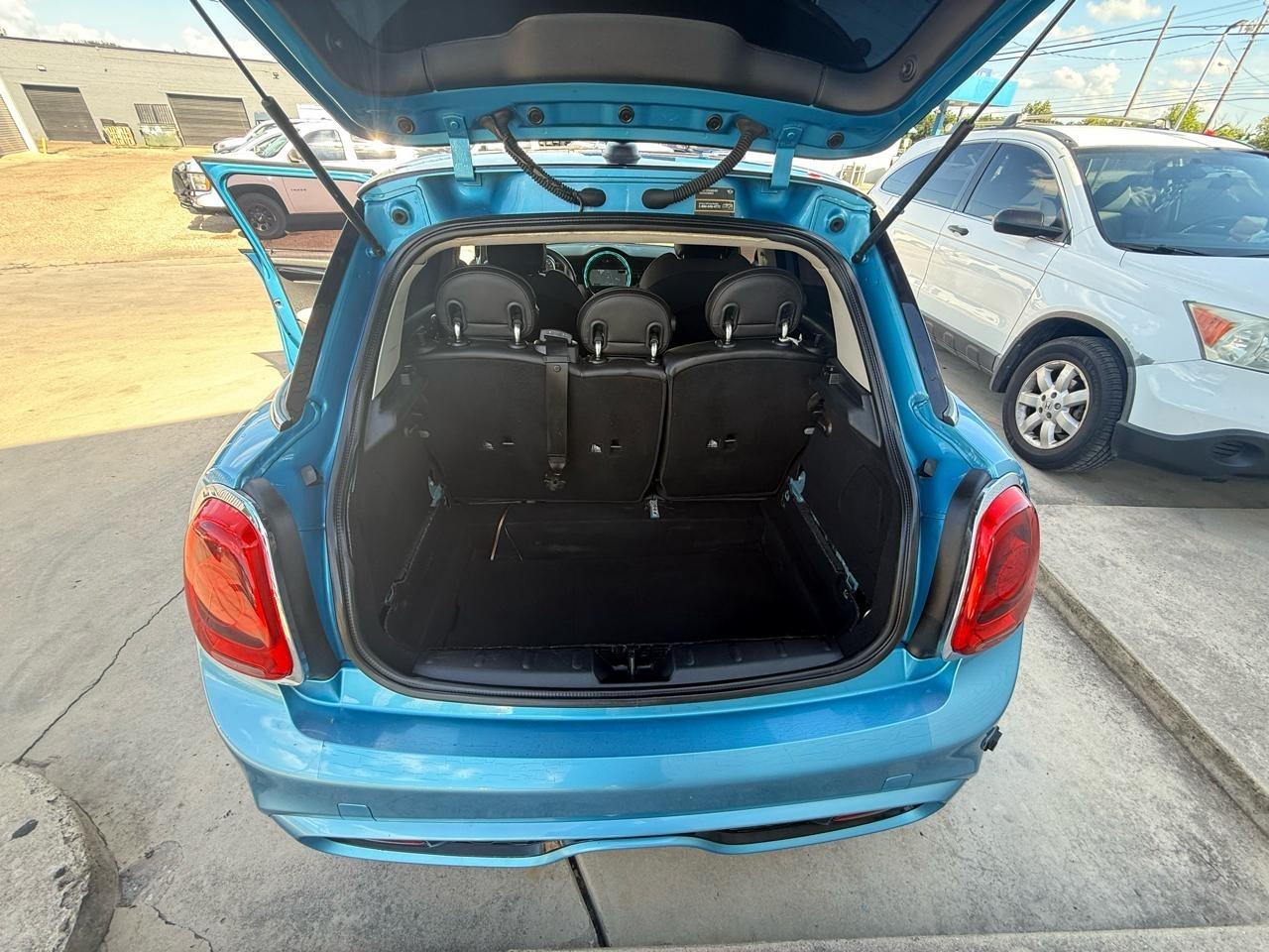 MINI Cooper  2015