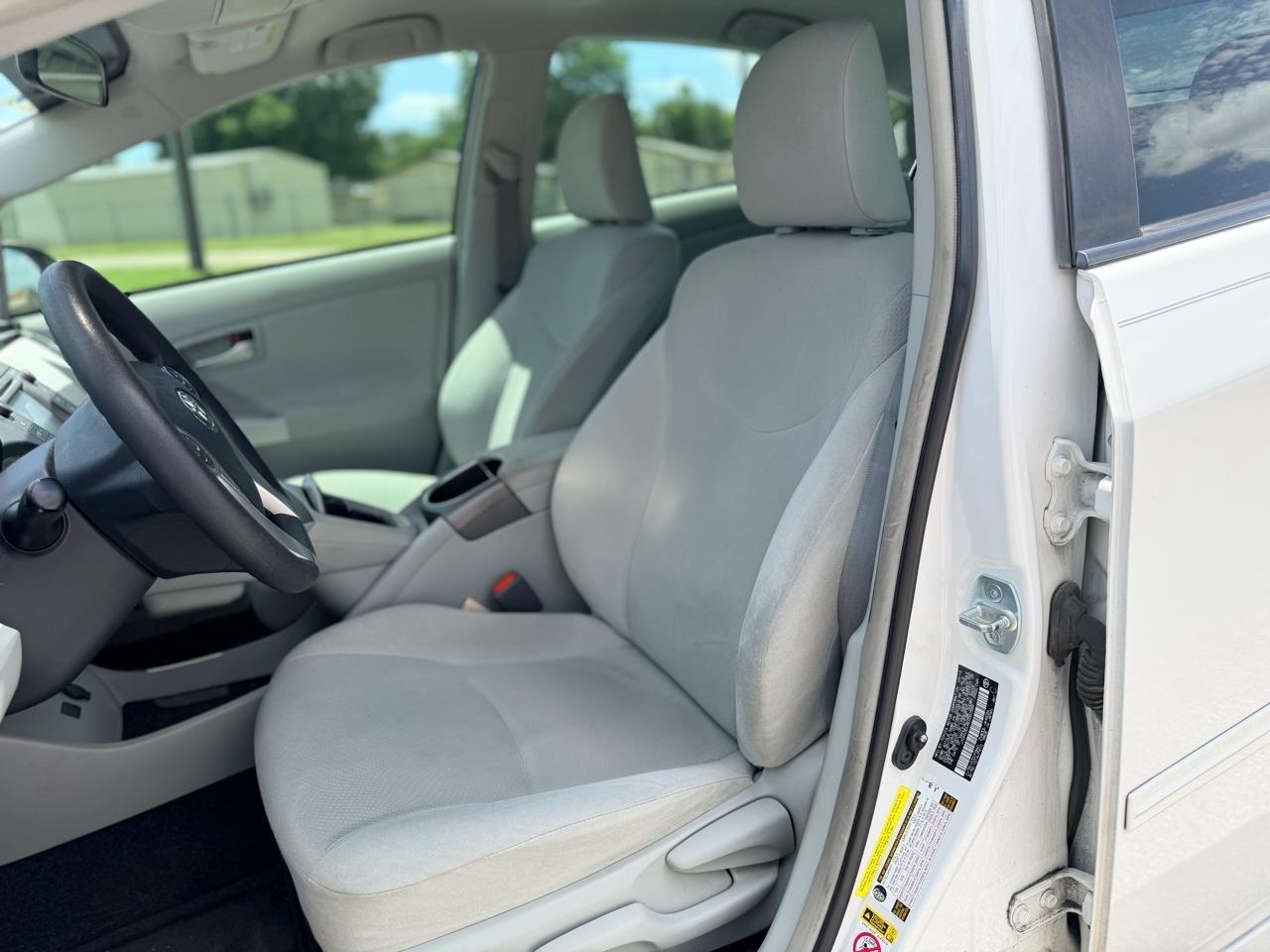 Toyota Prius  2014