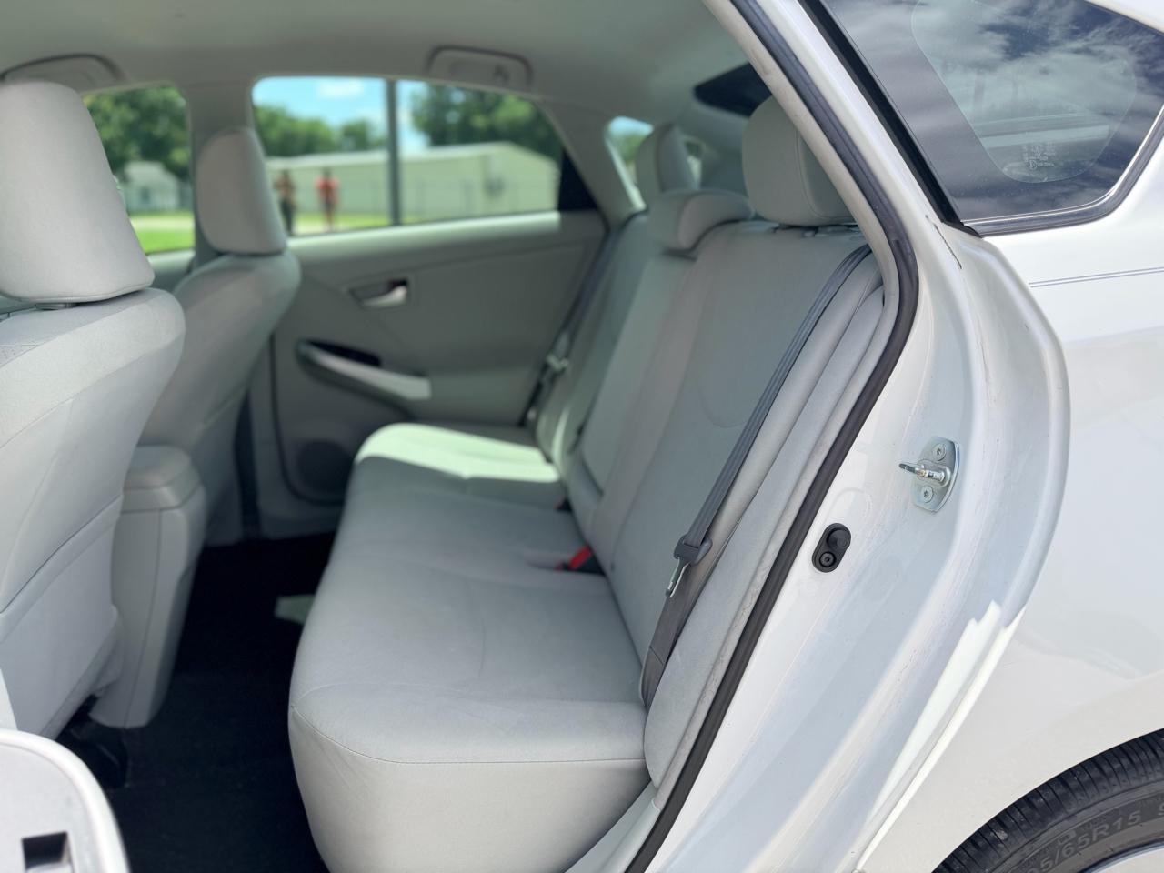 Toyota Prius  2014