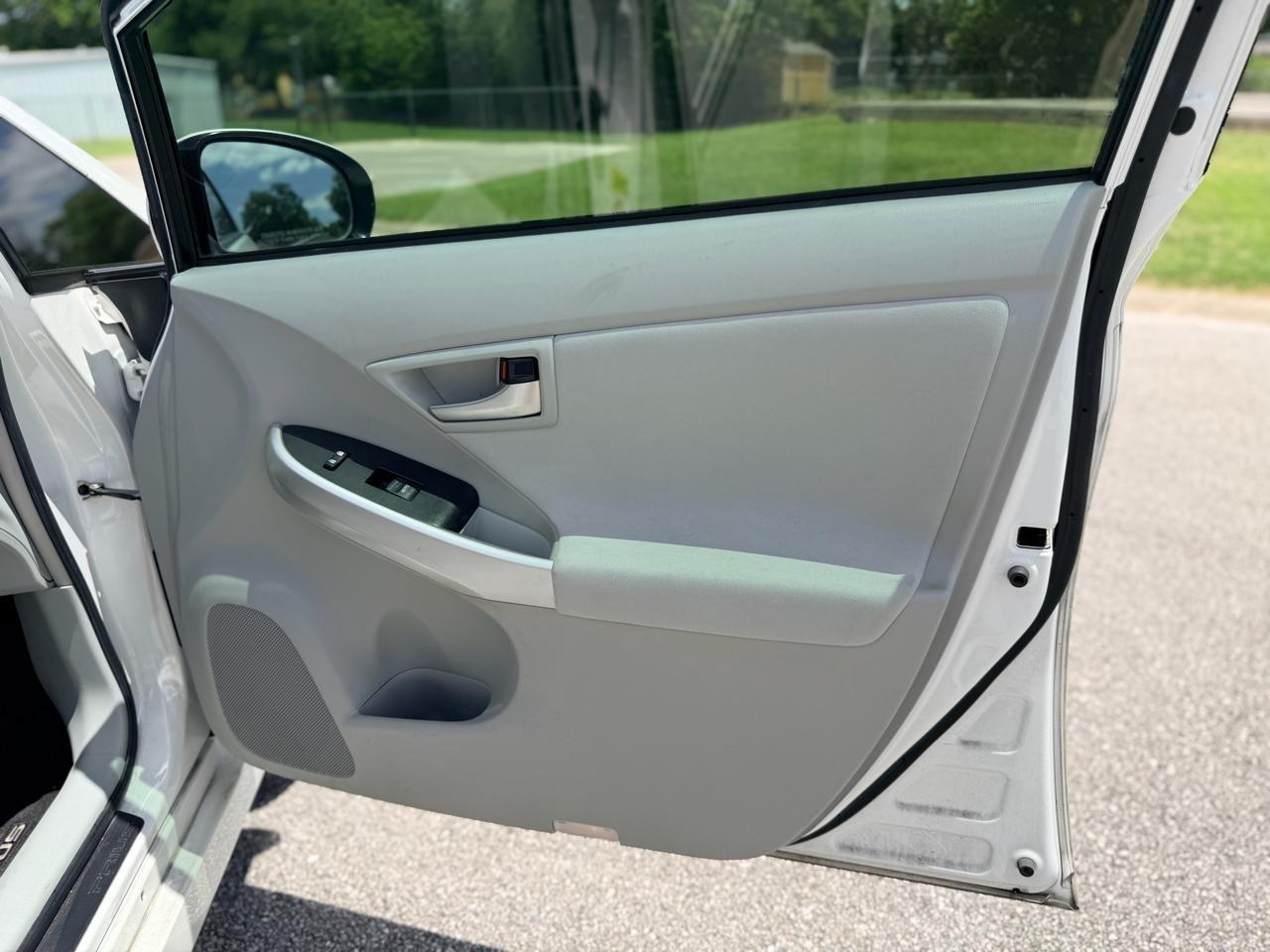 Toyota Prius  2014