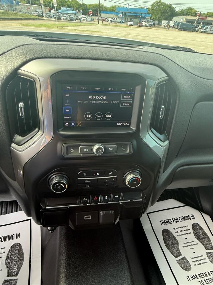 Chevrolet Silverado 1500  2020