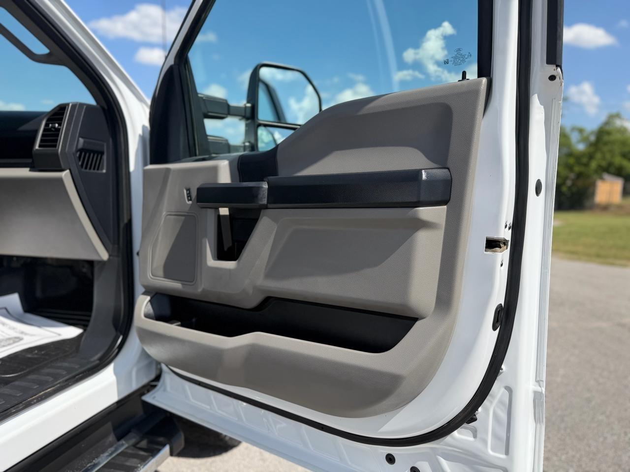 Ford F-250 SD  2022