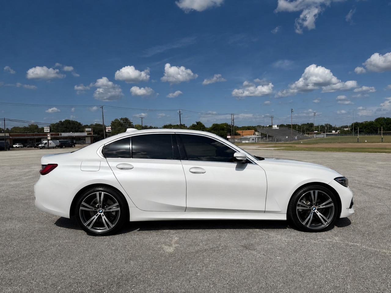 BMW 3-Series  2019