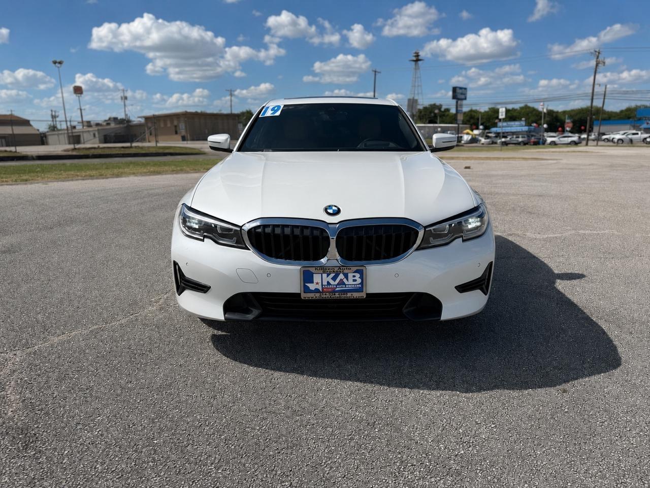 BMW 3-Series  2019
