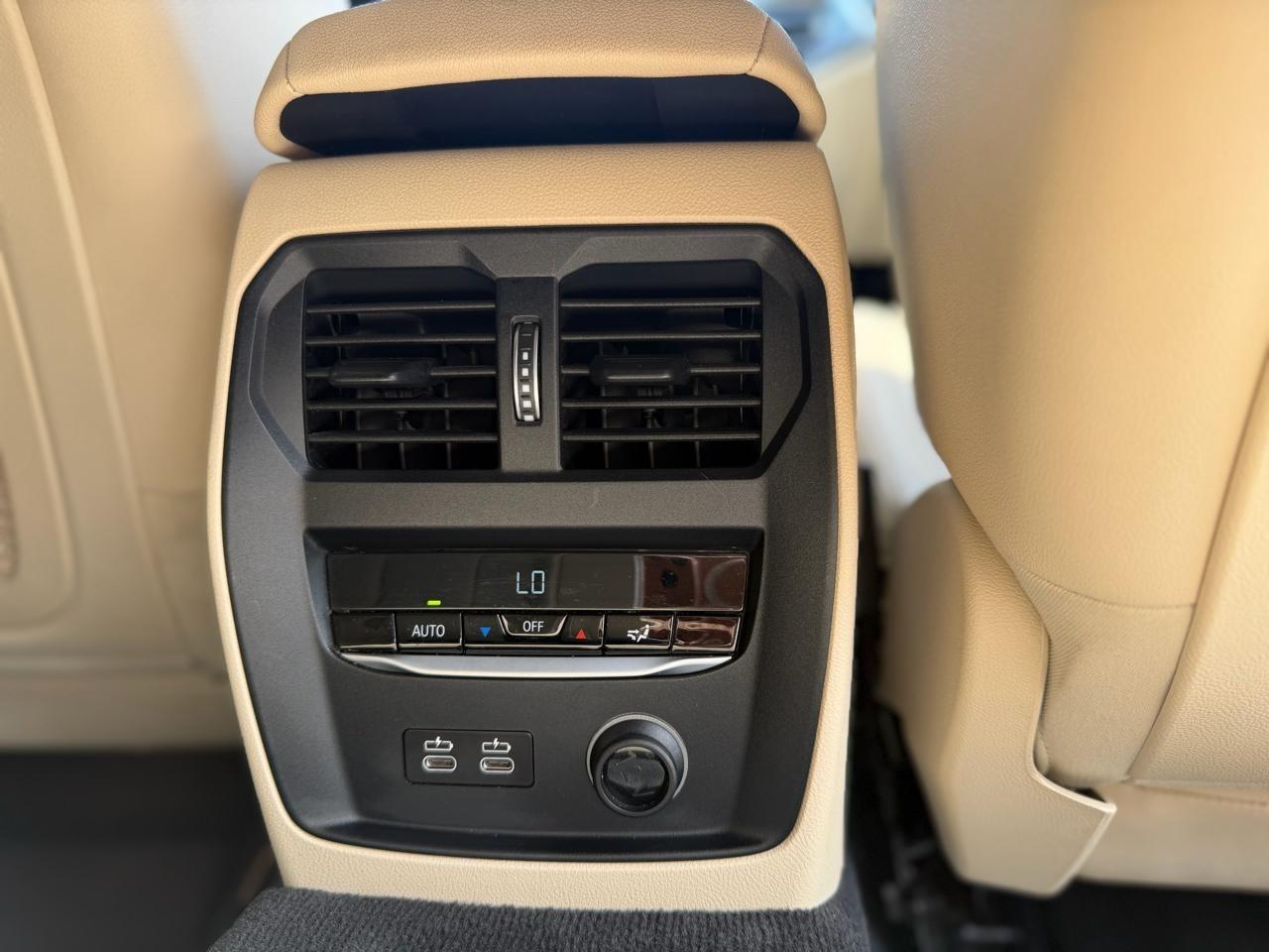 BMW 3-Series  2019