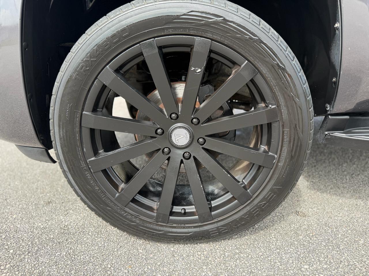 GMC Yukon  2011