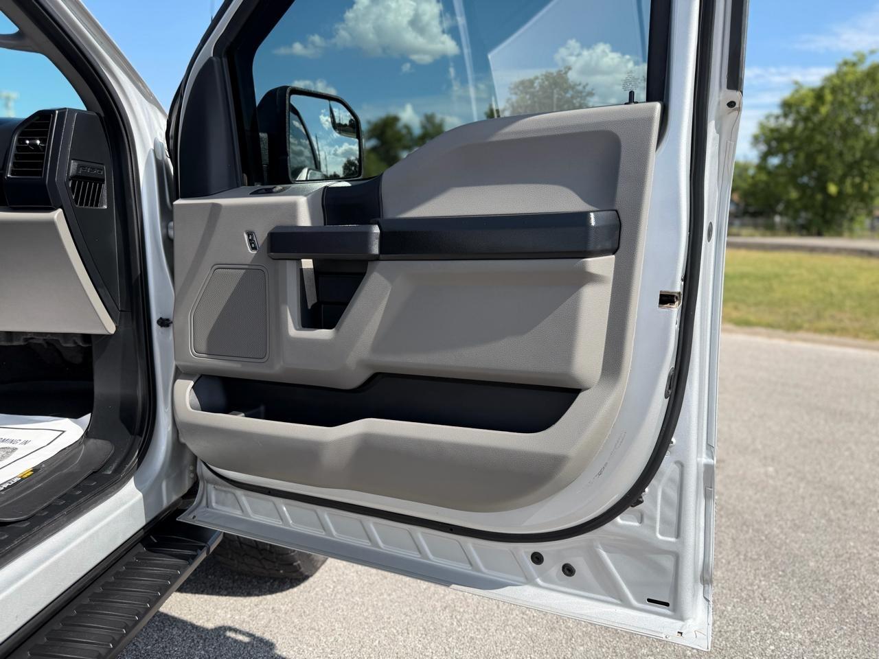Ford F-150  2019